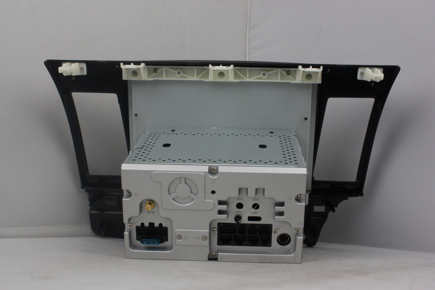 10.1" Android 10.0 Navigation Radio for Mitsubishi Lancer 2010 - 2016 - Smart Car Stereo Radio Navigation | In-Dash audio/video players online - Phoenix Automotive