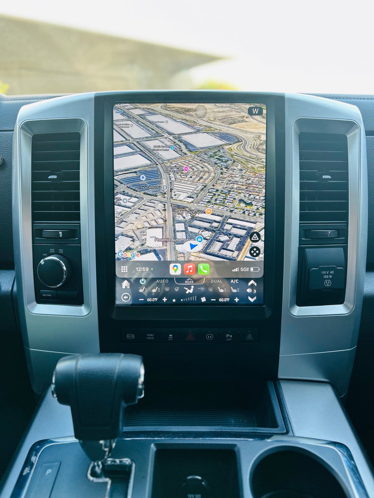 12.1“ / 13" Android 13/14 Fast boot Vertical Screen Navi Radio for Dodge Ram 2009 - 2018