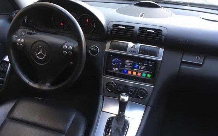 8.8" Octa-core Metal Trim Android Navigation Radio for Mercedes Benz C CLK W203 C200 C230 C320 CLK350 - Smart Car Stereo Radio Navigation | In-Dash audio/video players online - Phoenix Automo