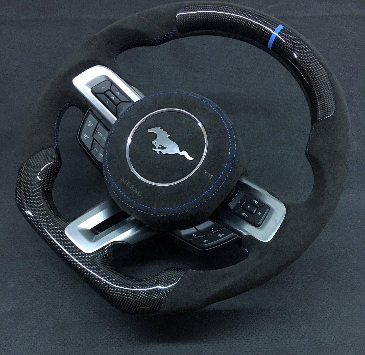 Custom-made Carbon fiber Steering Wheel for 2015 - 2017 Ford Mustang Color & Design Customizable - Smart Car Stereo Radio Navigation | In-Dash audio/video players online - Phoenix Automotive