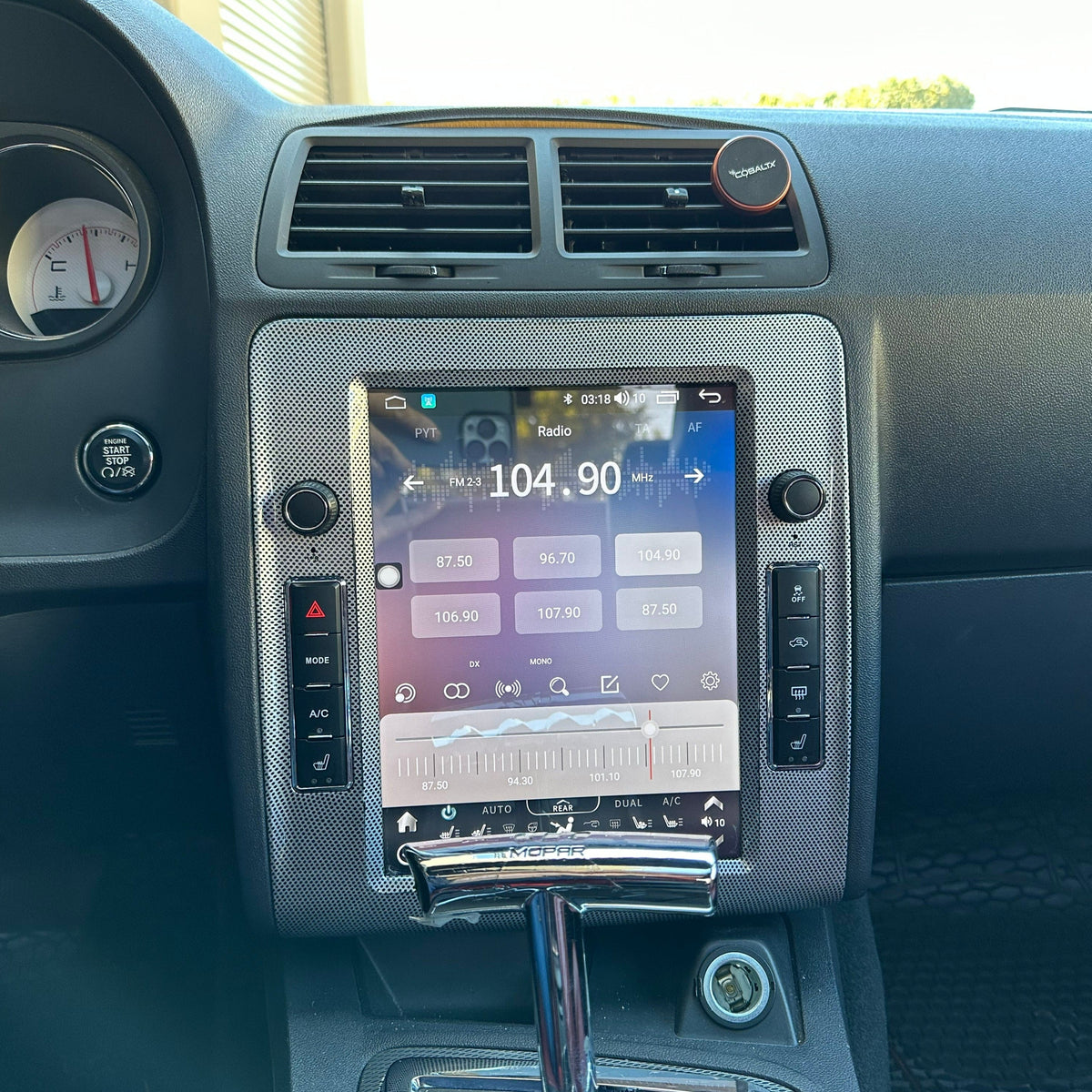 10.4" Vertical Screen Android 12 Fast boot Navigation Radio for Dodge Challenger 2008 - 2014 | Phoenix Automotive