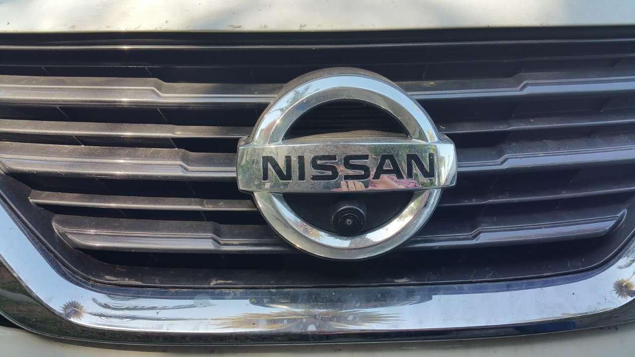 Front CCD camera w/ 6 m video cable for Nissan Vehicles front emblem mounted In-Dash audio/video players head unit stereo online Phoenix Automotive Android Radio Tesla-style T-style XL Large screen Vertical screen big screen Linkswell inc x knob joying Aucar auto AutoTecPro Navigation Systems Rhino dasaita American muscle nifty city merge screens seicane car radio